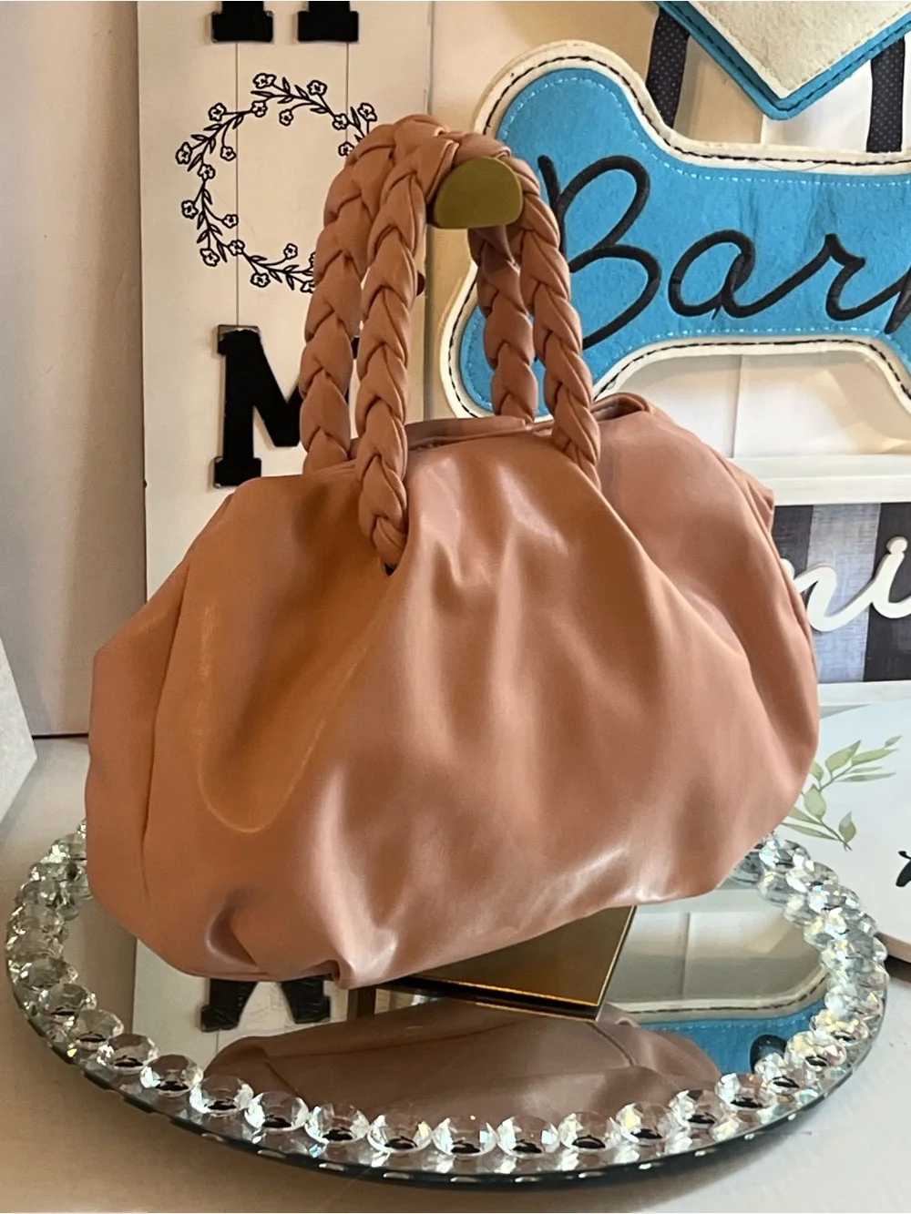 Unbranded chic blush